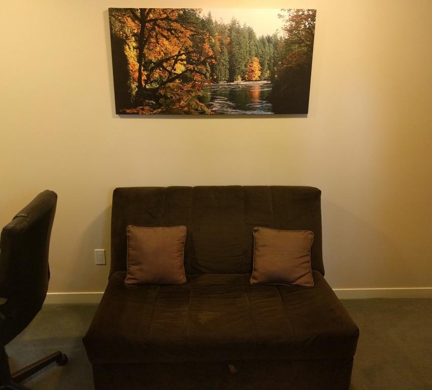 Cedar Wood Lodge Bed & Breakfast Inn พอร์ตอัลเบอนี ภายนอก รูปภาพ